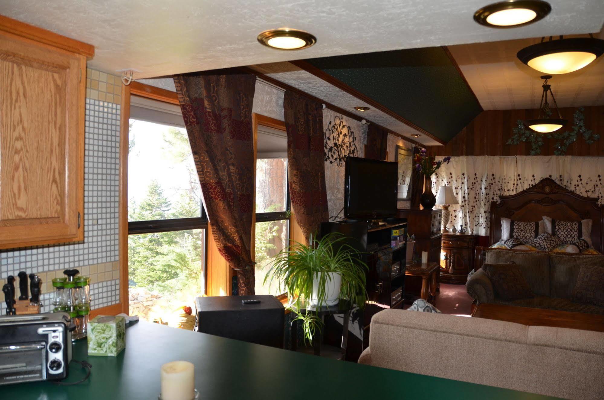 Where Eagles Fly Bed & Breakfast Elk Point Luaran gambar