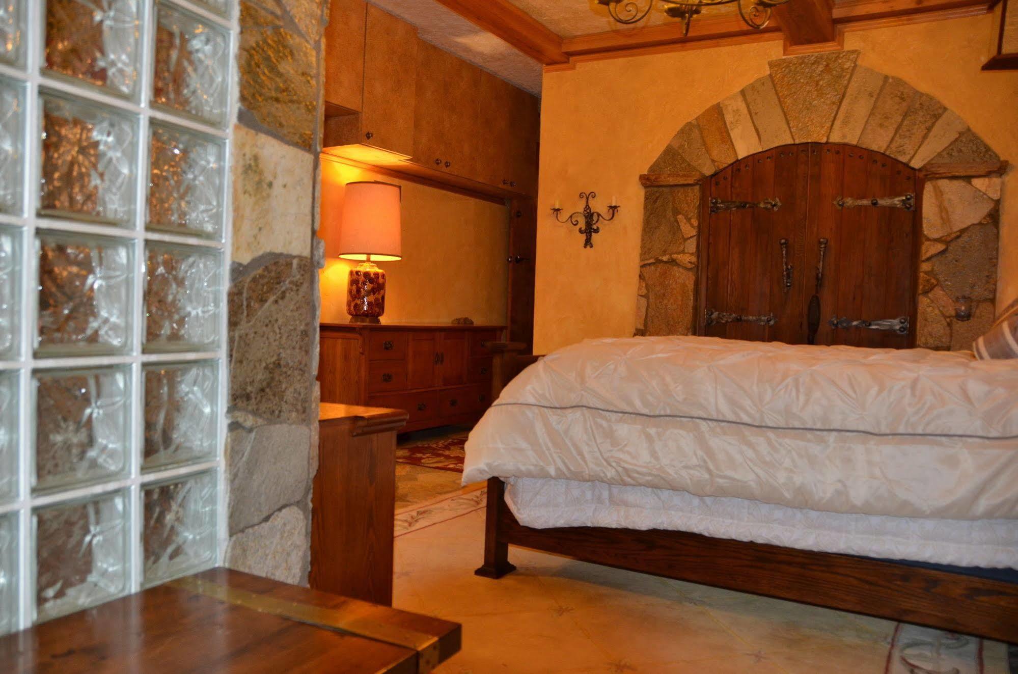 Where Eagles Fly Bed & Breakfast Elk Point Luaran gambar